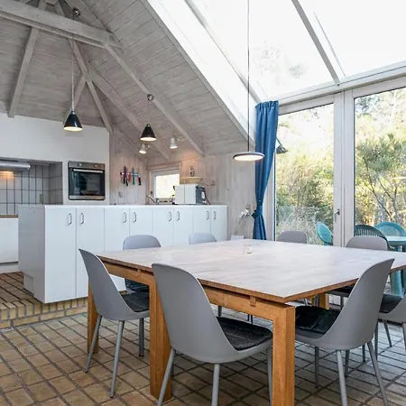 Holiday home Holiday Tulipanvej Fjerritslev *